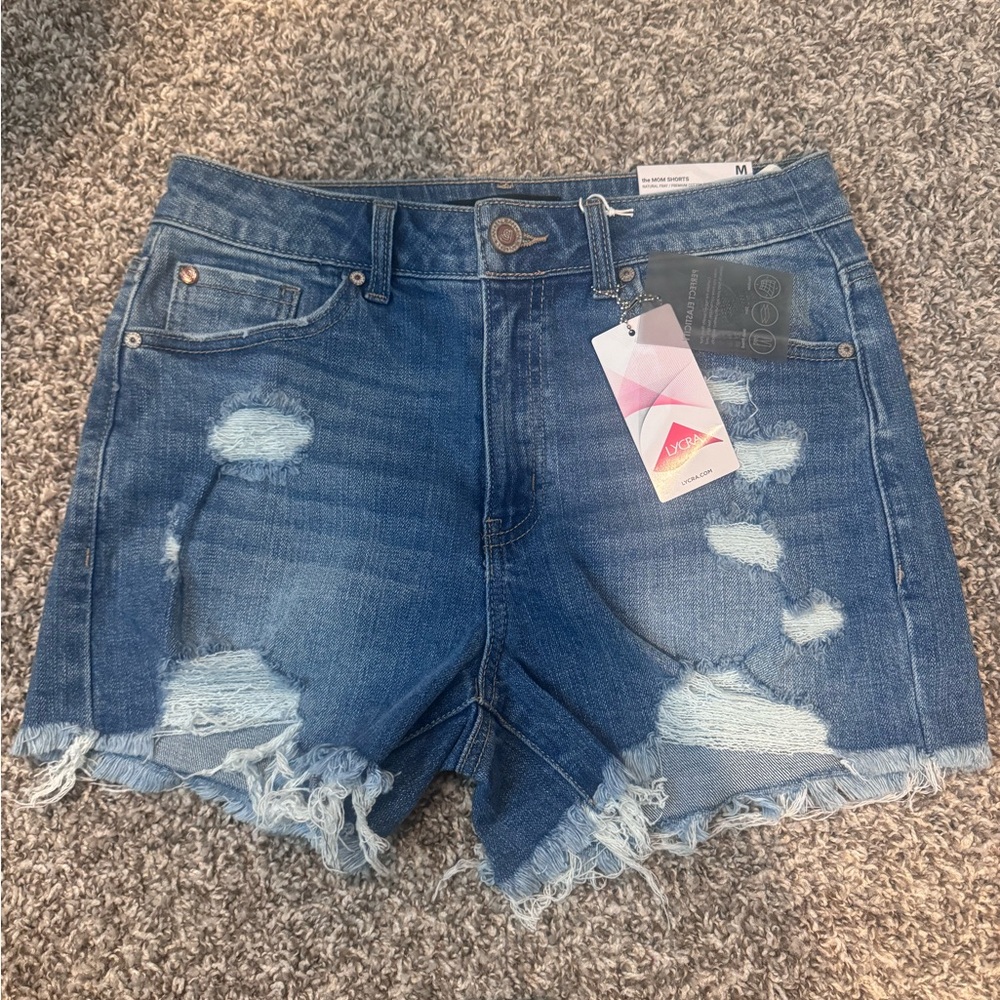 NWT ENJEAN SHORTS